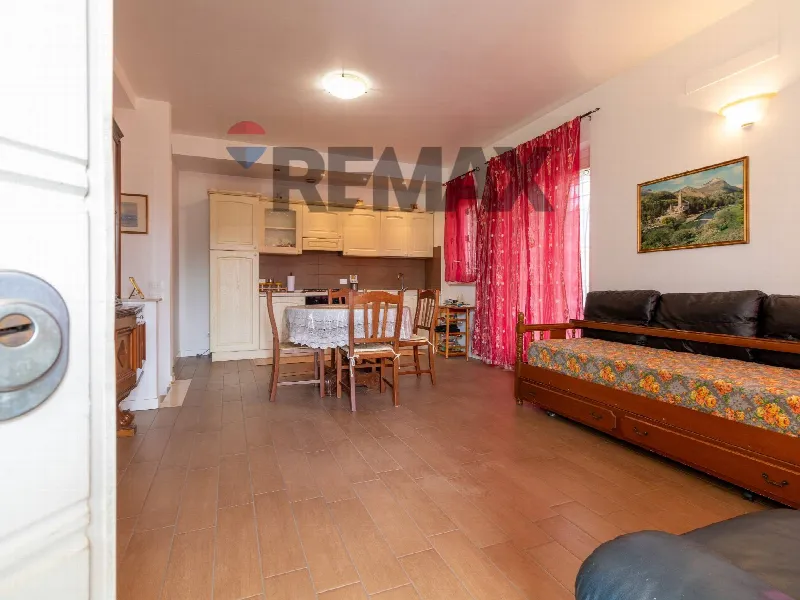 Appartamento in vendita a Roma, Borghesiana, Finocchio - foto 1