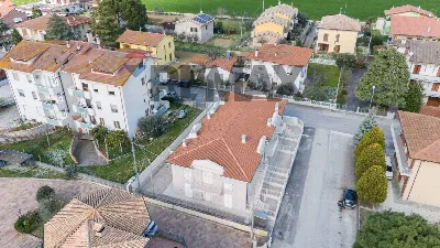 Appartamento in vendita a Ostra - foto 2