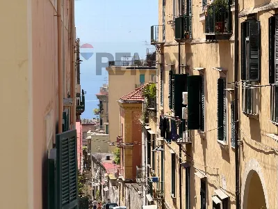 Appartamento in vendita a Napoli, Vomero, ... - foto 1