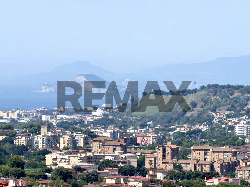 Appartamento in vendita a Napoli, Vomero, Arenella - foto 1