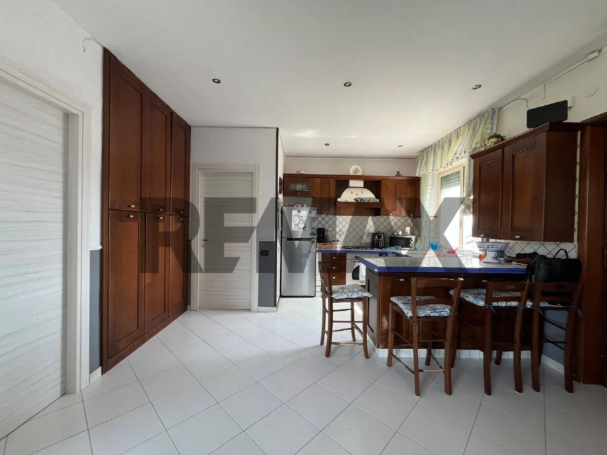 Appartamento in vendita a Napoli, Pianura, Soccavo, Traiano - foto 2