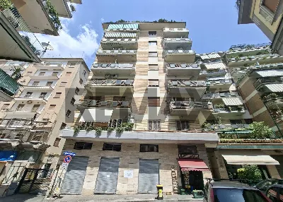 Appartamento in vendita a Napoli, Vomero, ... - foto 4