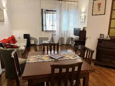 Appartamento in vendita a Napoli, Vomero, ... - foto 2