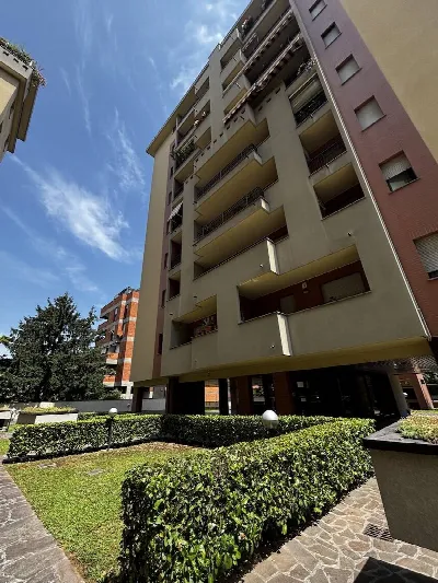 Appartamento in vendita a Milano, Viale Ce... - foto 2