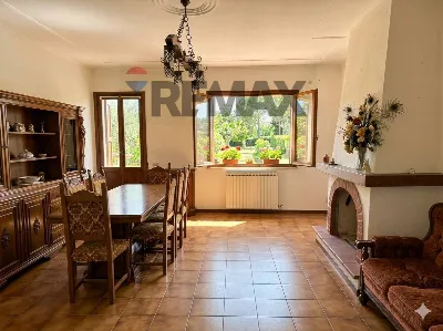Appartamento in vendita a Pellegrino Parme... - foto 7