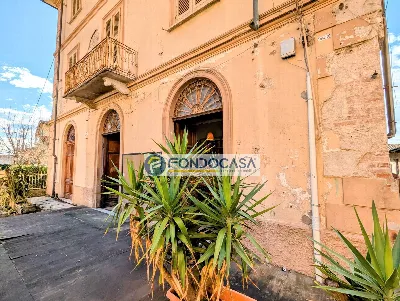 Appartamento a Massa