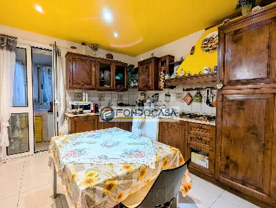 Appartamento in vendita a Massa, Centro, t... - foto 3