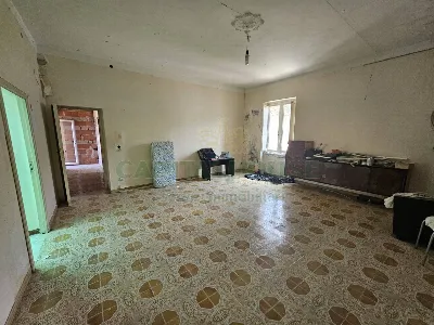 Appartamento in vendita a Pignataro Maggio... - foto 4