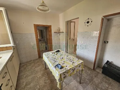 Appartamento in vendita a Pignataro Maggio... - foto 6