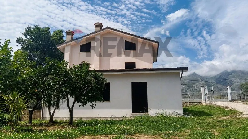 Appartamento in vendita a Formia - foto 1