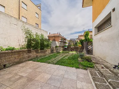 Appartamento in vendita a Campagnano di Ro... - foto 1