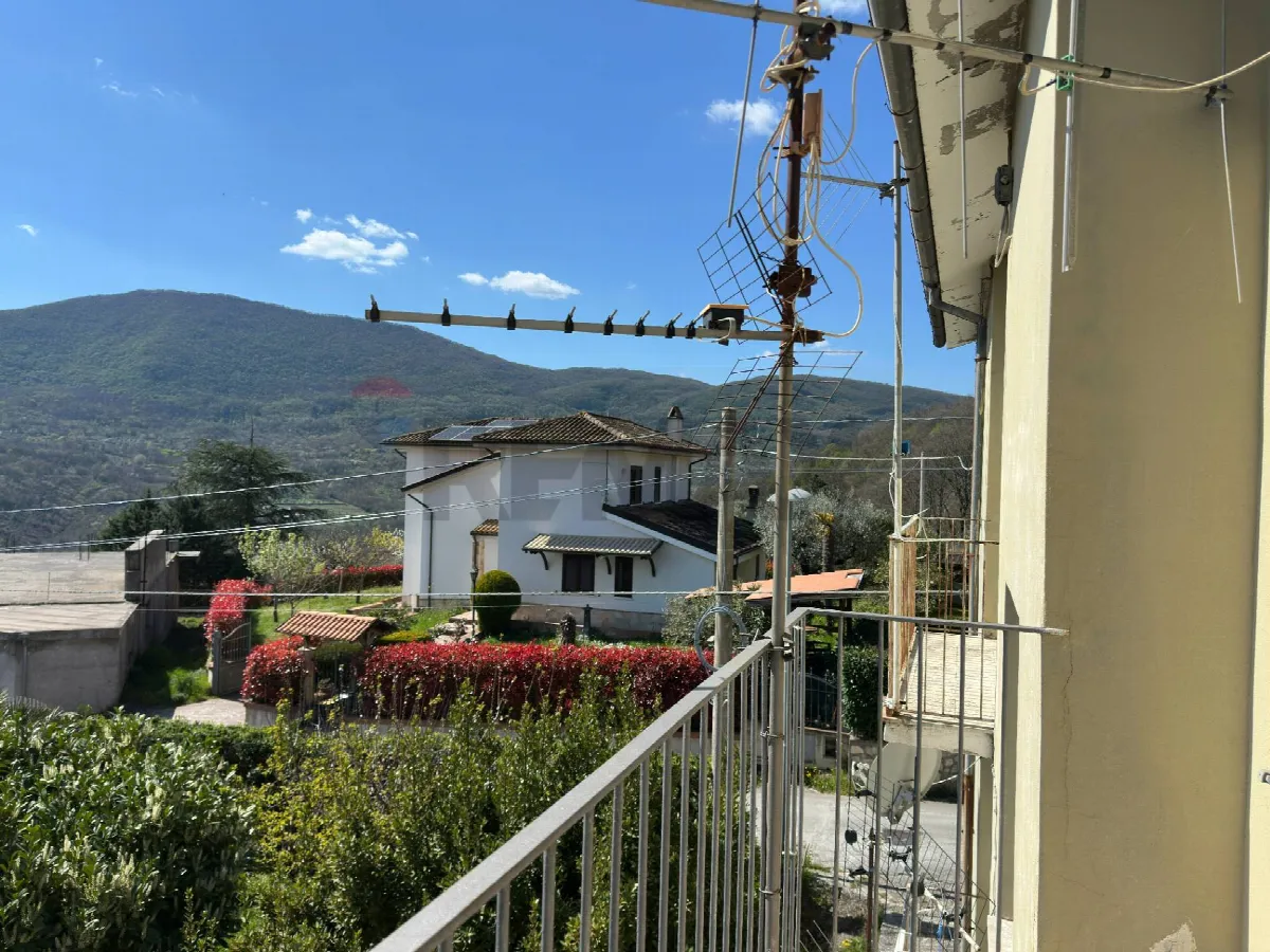 Appartamento in vendita a Scapoli - foto 2