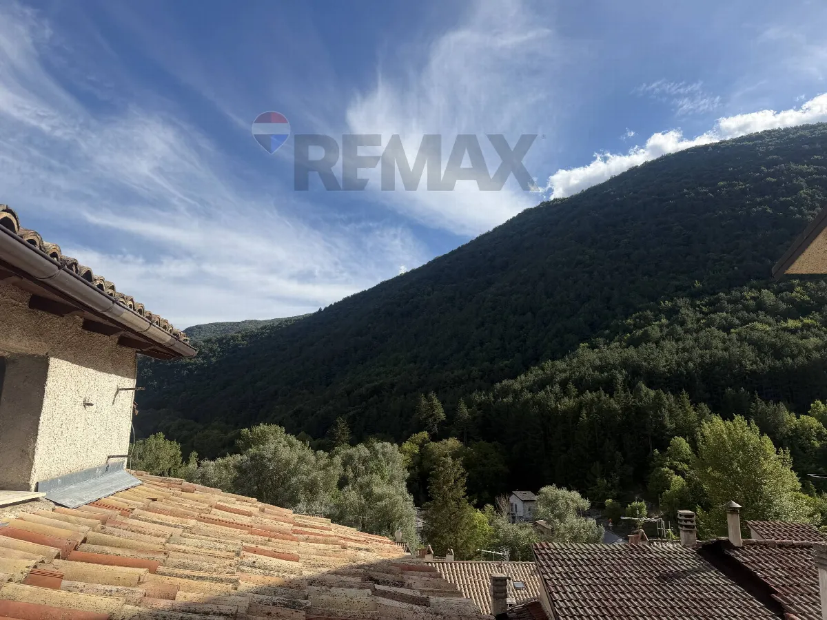 Appartamento in vendita a Villetta Barrea - foto 2
