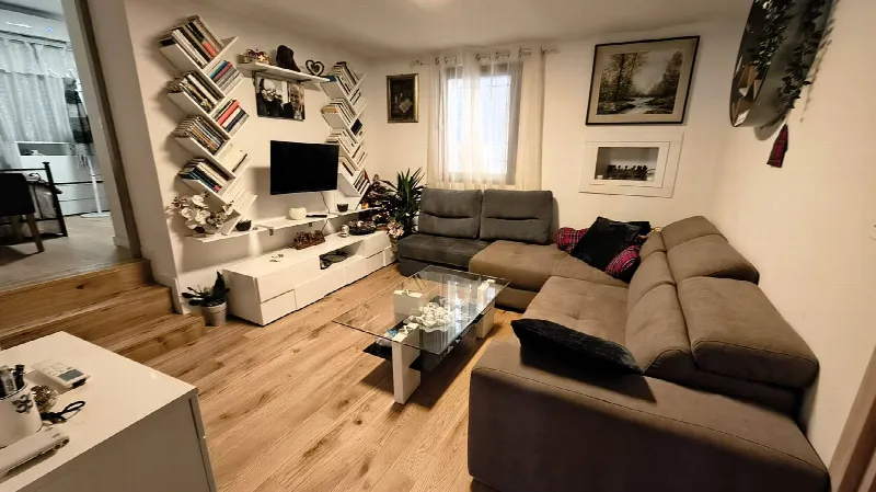 Appartamento in vendita a Gemonio - foto 1