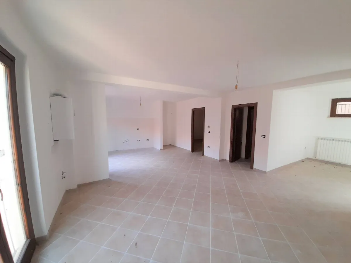Appartamento in vendita a L'Aquila, Sant'elia, Bazzano, Bagno, Monticchio - foto 2