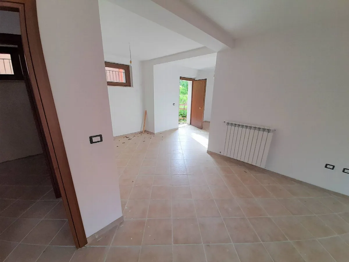 Appartamento in vendita a L'Aquila, Sant'elia, Bazzano, Bagno, Monticchio - foto 4