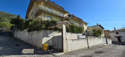 Appartamento in vendita a Pizzoli - foto 1