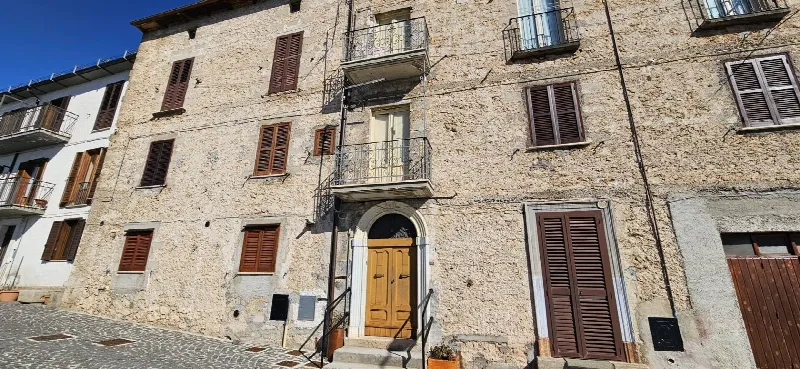 Appartamento in vendita a Castel del Monte - foto 1