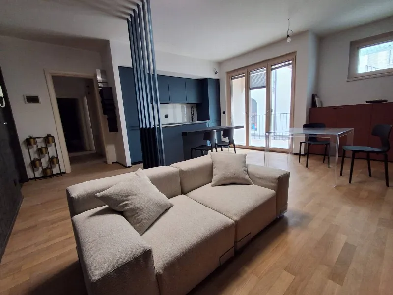 Appartamento in vendita a L'Aquila, Centro Storico - foto 1