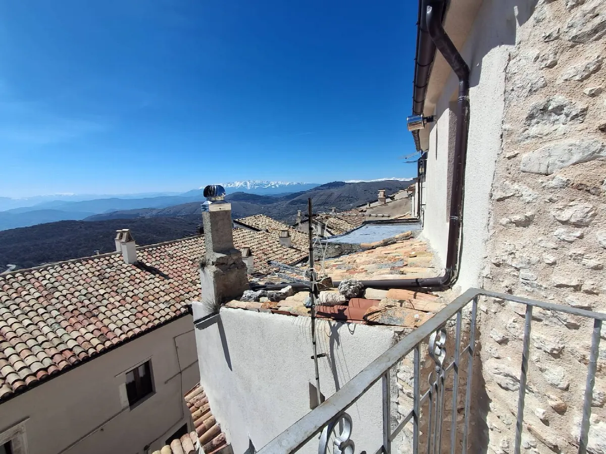 Appartamento in vendita a Castel del Monte - foto 4