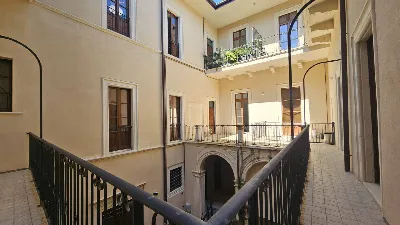 Appartamento in vendita a L'Aquila, Centro... - foto 1