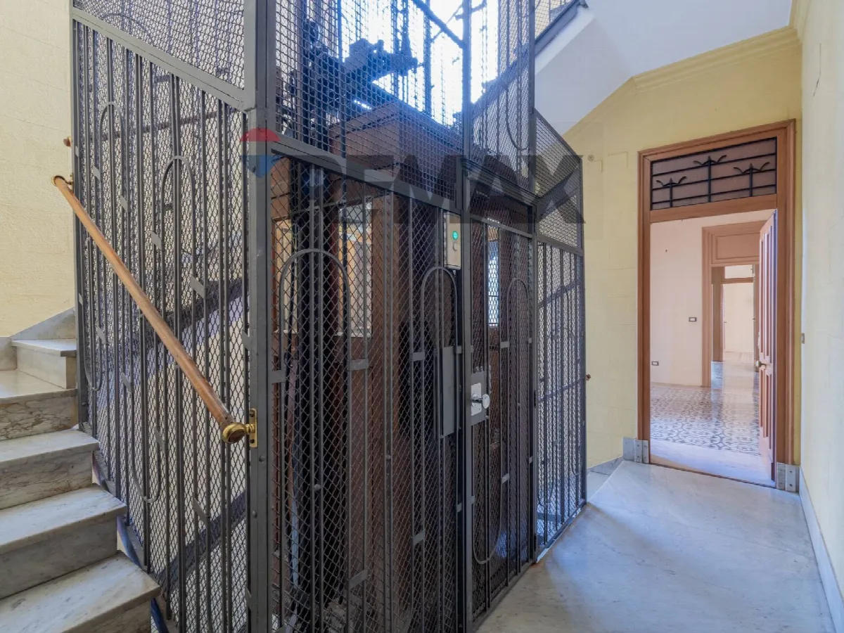 Appartamento in vendita a Palermo, Centro Storico - foto 5