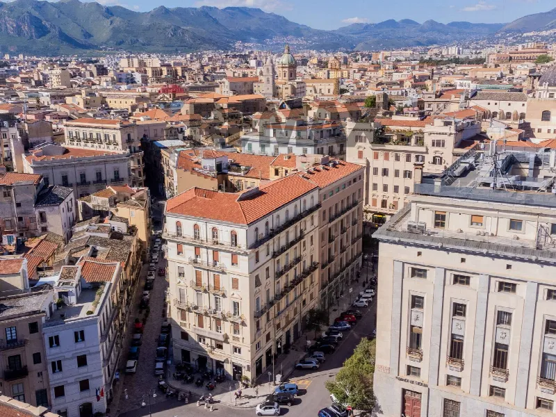 Appartamento in vendita a Palermo, Centro Storico - foto 1