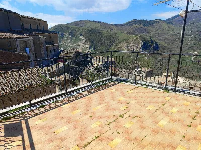 Appartamento in vendita a Petralia Sottana - foto 1