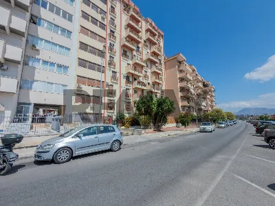 Appartamento in vendita a Palermo, Strasbu... - foto 2