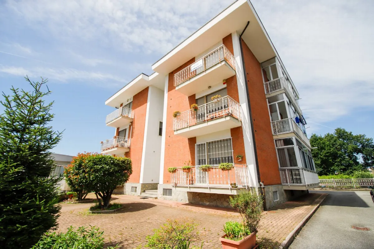 Appartamento in vendita a Leinì - foto 2