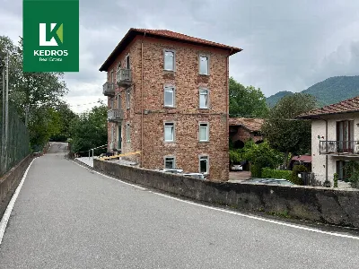 Appartamento in vendita a Cuasso al Monte - foto 1