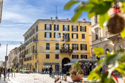 Appartamento in vendita a Novara, Centro - foto 2