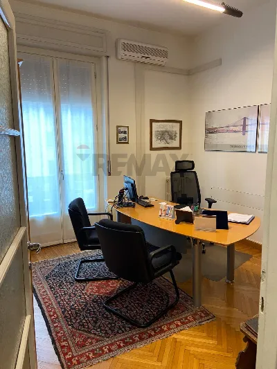 Appartamento in vendita a Varese, Centro, ... - foto 9