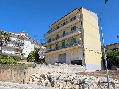 Appartamento in vendita a Ragusa, Ibla, Ce... - foto 2