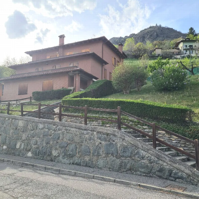 Appartamento in vendita ad Aosta - foto 1