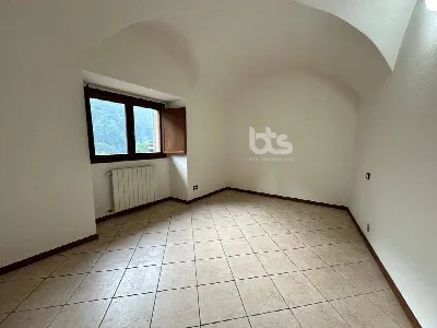 Appartamento in vendita a Adrara San Marti... - foto 2