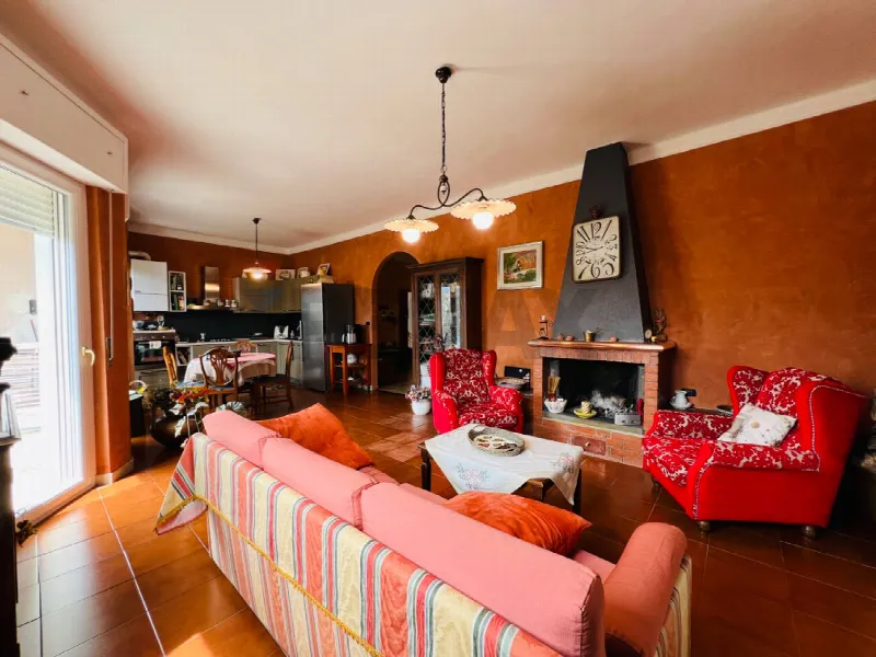 Appartamento in vendita a Venosa - foto 1