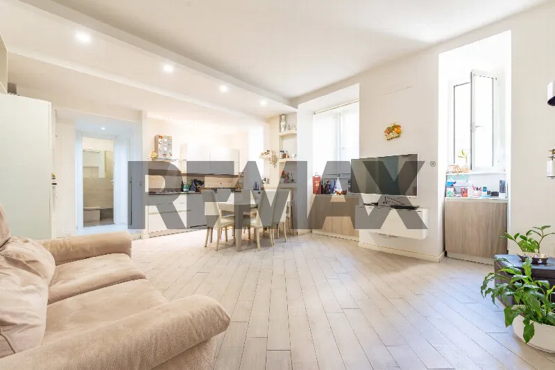 Appartamento in vendita a Roma, Appio Latino, Colli Albani - foto 1