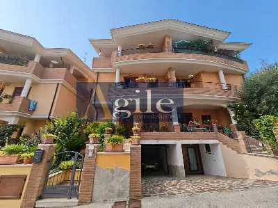 Villa in vendita a Nereto - foto 1