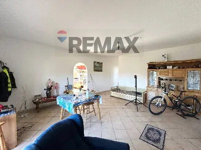 Appartamento in vendita ad Aprilia - foto 2