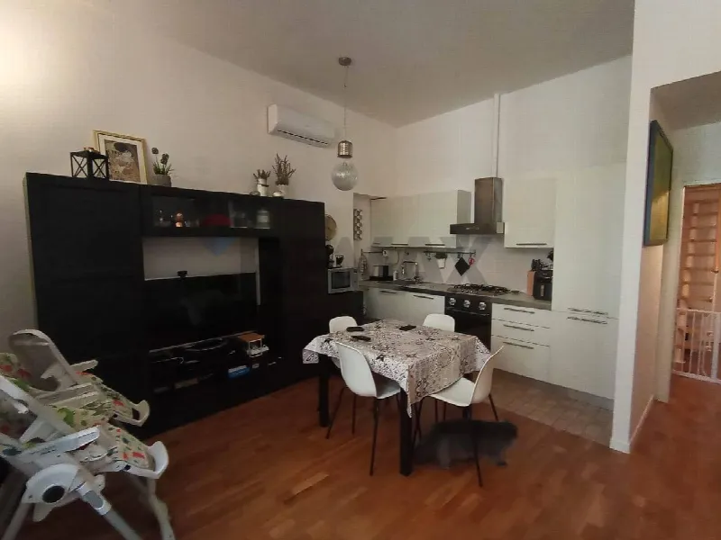 Appartamento in vendita a Brindisi, Centro Storico, Cappuccini, Commenda - foto 1