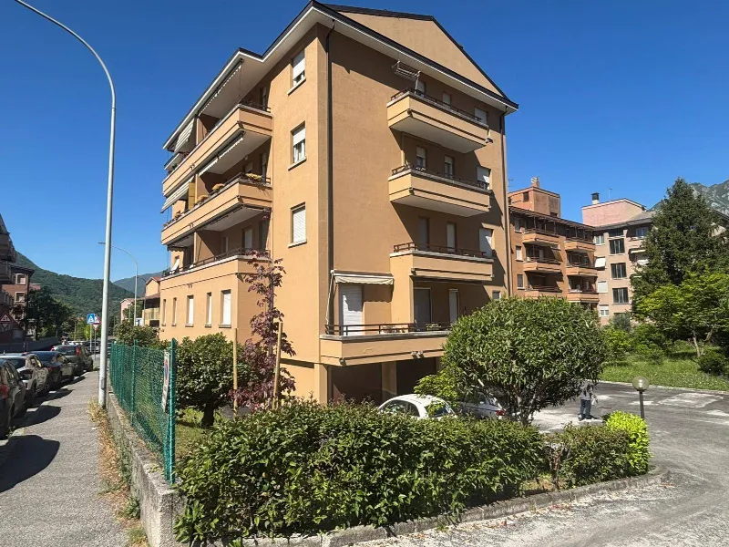 Appartamento in vendita a Lecco, Germanedo, Belledo - foto 1