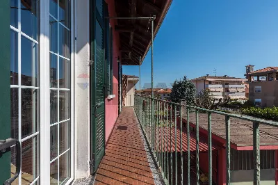 Appartamento in vendita a Lonate Pozzolo - foto 8