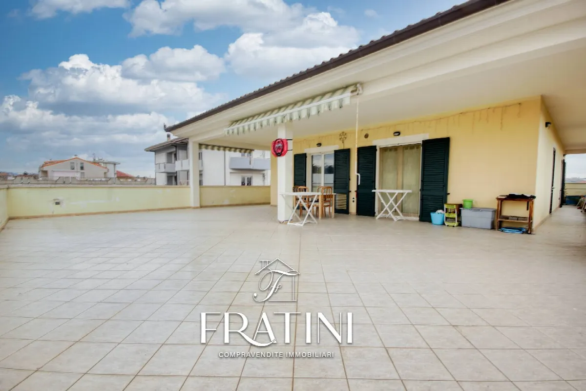 Attico in vendita a Sant'Egidio alla Vibrata - foto 5