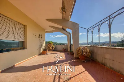 Appartamento in vendita ad Ascoli Piceno - foto 2
