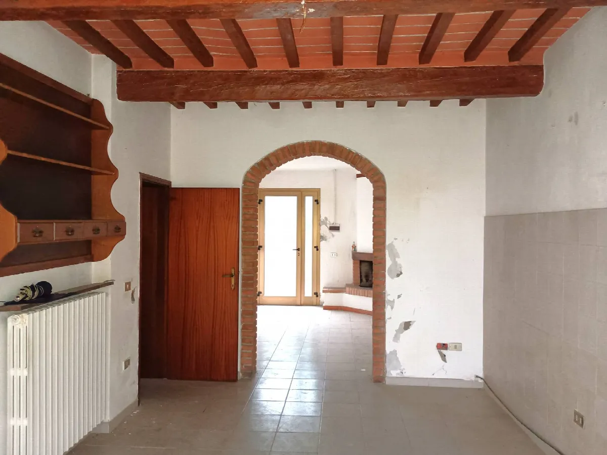 Appartamento in vendita a Santa Maria a Monte - foto 2