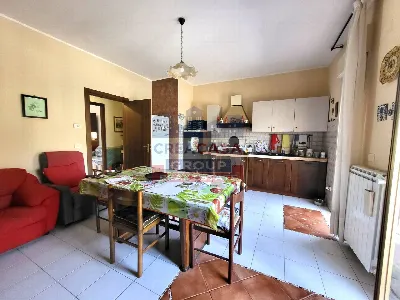Appartamento in vendita a Fiumefreddo di S... - foto 1