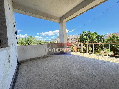 Appartamento in vendita a Fiumefreddo di S... - foto 2