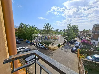 Appartamento in vendita a Fiumefreddo di S... - foto 2