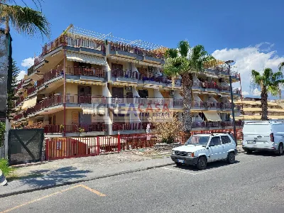Appartamento in vendita a Sant'Alessio Sic... - foto 2
